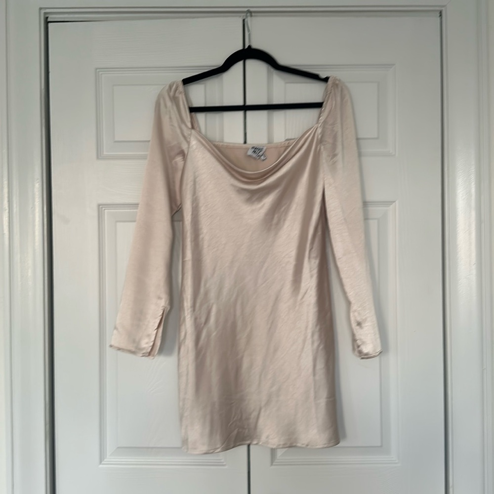 PRINCESS POLLY SATIN LONGSLEEVE DRESS